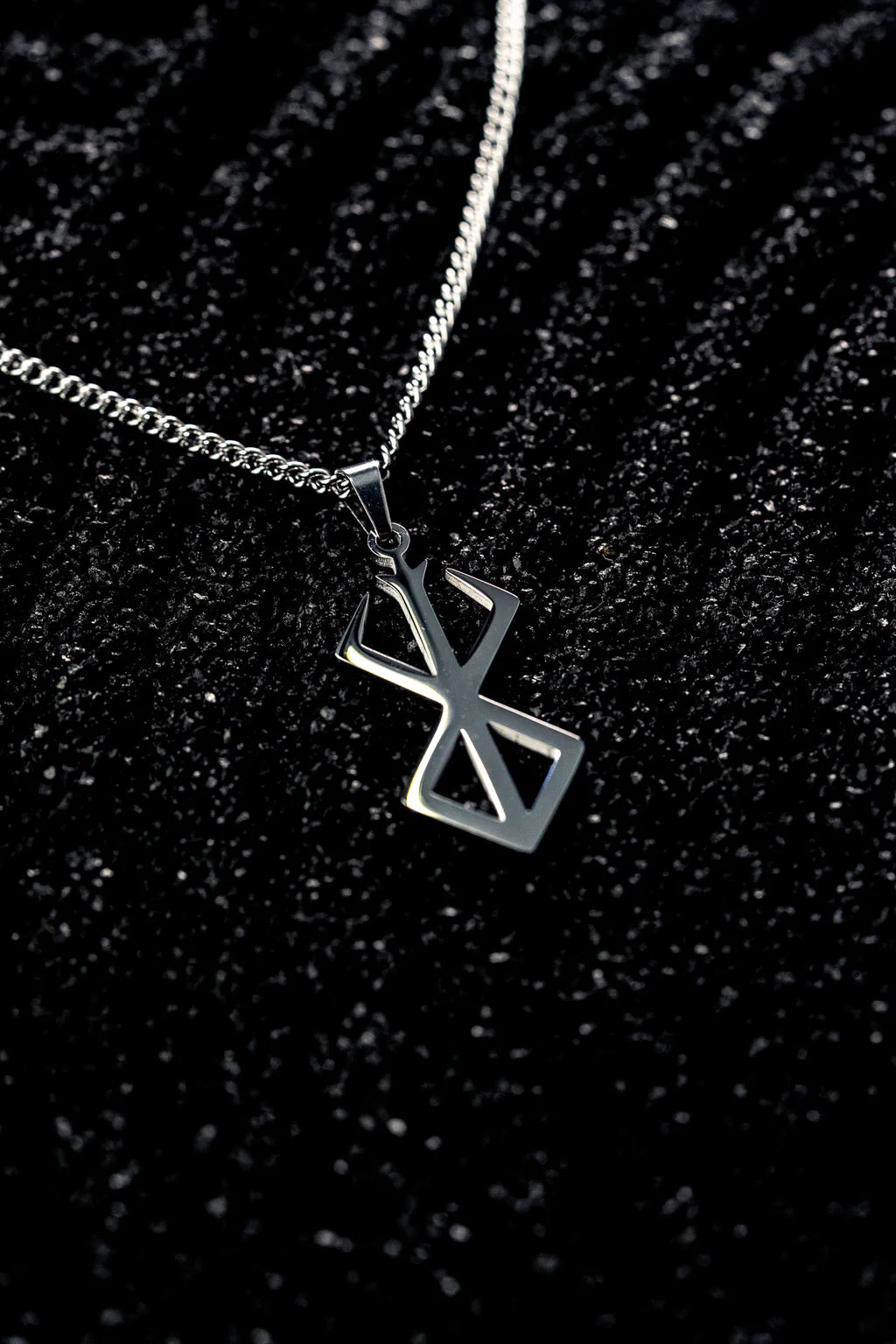 Berserk Necklace Guts Sword Logo Pendants Chain Necklace